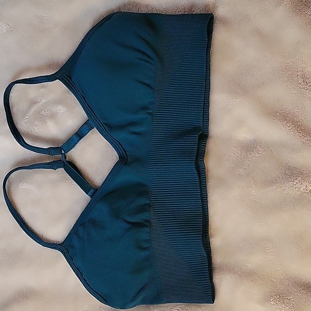 Lululemon Ebb to Street Bra C/D cup